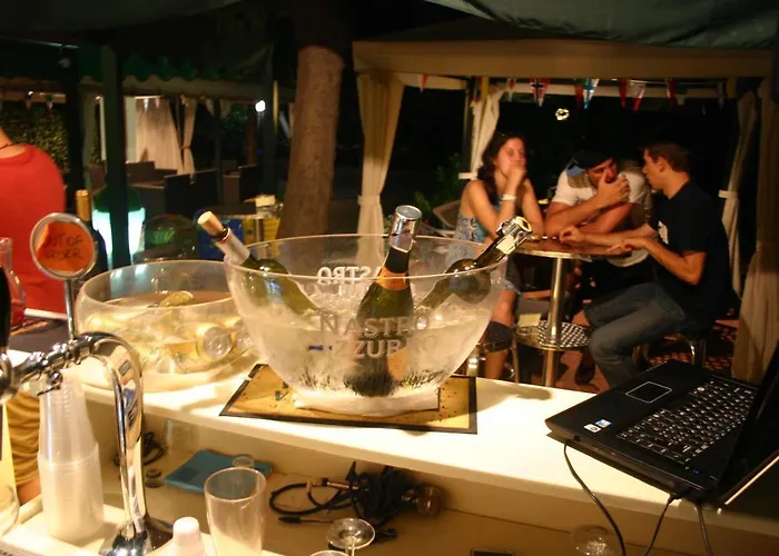 Hostel 7 Santi
