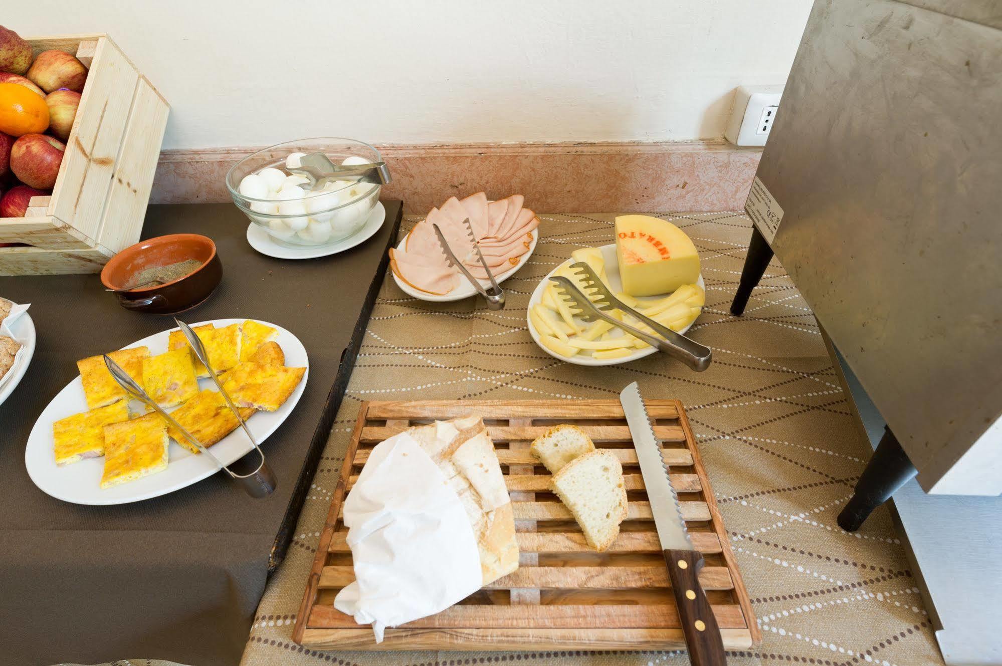 Hostal 7 Santi