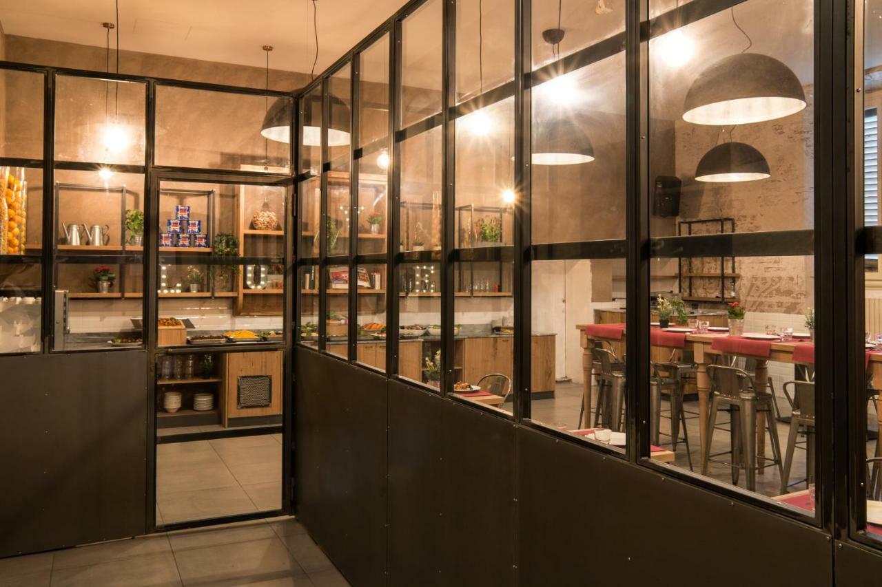 Hostal 7 Santi *